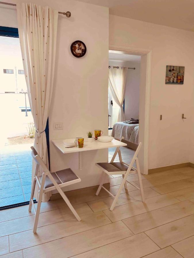 Apartment Luna -Modern One Bedroom Apartment In Central Puerto Del Carmen Тіас Екстер'єр фото
