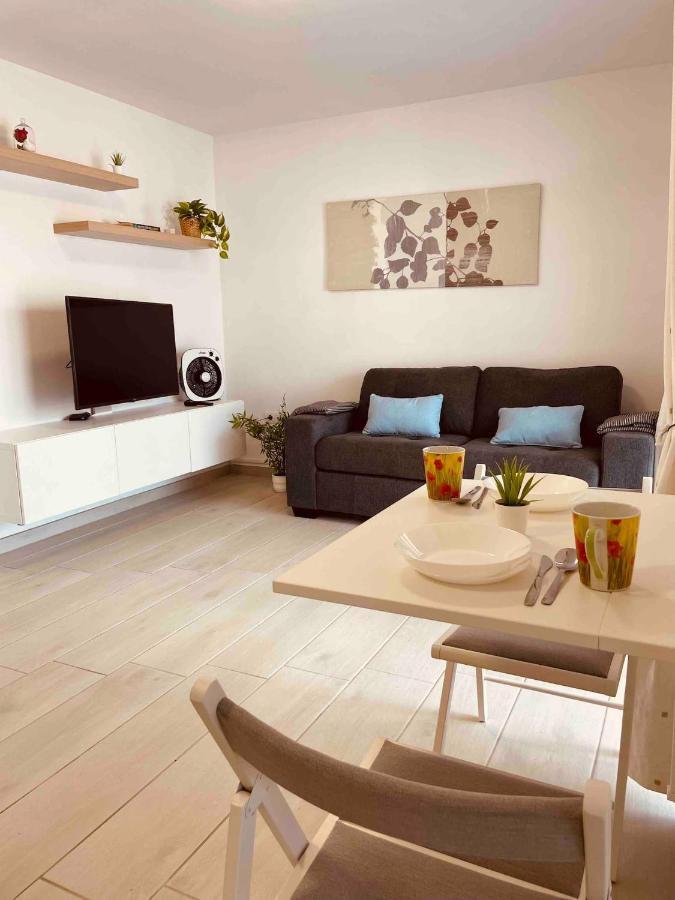Apartment Luna -Modern One Bedroom Apartment In Central Puerto Del Carmen Тіас Екстер'єр фото