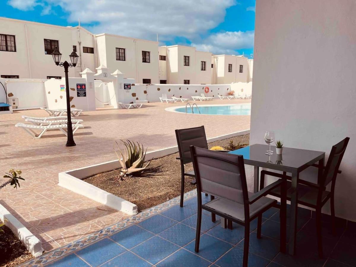 Apartment Luna -Modern One Bedroom Apartment In Central Puerto Del Carmen Тіас Екстер'єр фото